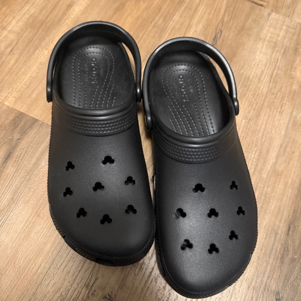 Disney world Men’s Mickey Crocs